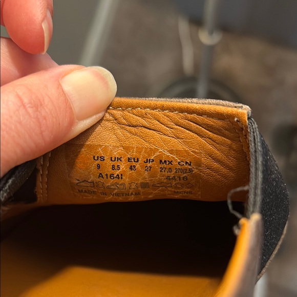 Timberland Black Leather Slip-On Loafers - Picture 5 of 5